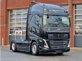 Tahač VOLVO FH13 500