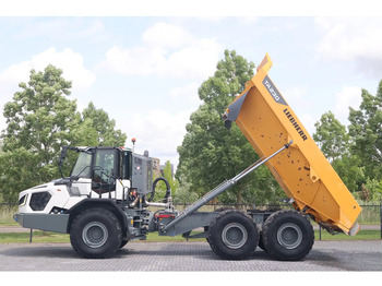 Kloubový sklápěč LIEBHERR