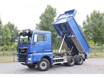 Sklápěč MAN TGX 26.560