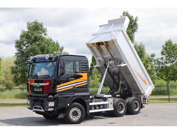 Sklápěč MAN TGX 26.580