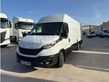 Dodávka skřín IVECO Daily 35s16