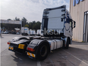 Tahač IVECO AS440S56T/P: obrázek 3