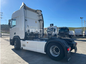 Tahač SCANIA R450: obrázek 3