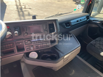 Tahač SCANIA R450: obrázek 4