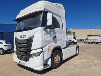 Tahač IVECO S-WAY