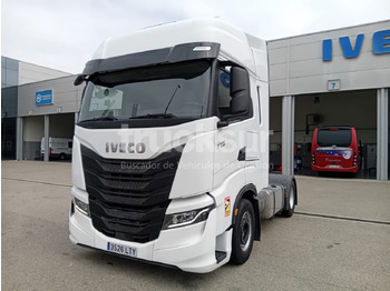 Tahač IVECO S-WAY