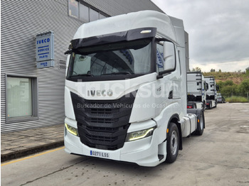 Tahač IVECO S-WAY