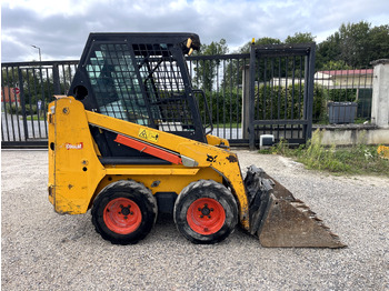 Smykový nakladač BOBCAT S70: obrázek 5