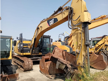Pásové rýpadlo CATERPILLAR 320EL