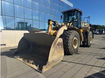 Kolový nakladač CATERPILLAR 966M