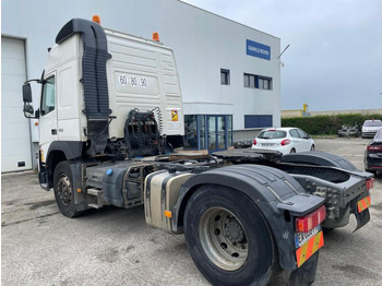Tahač Volvo FMX 460: obrázek 2