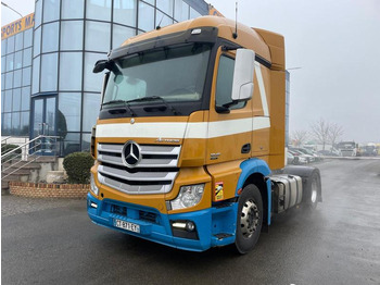 Tahač MERCEDES-BENZ Actros 1845