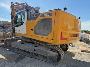 Pásové rýpadlo LIEBHERR R 930