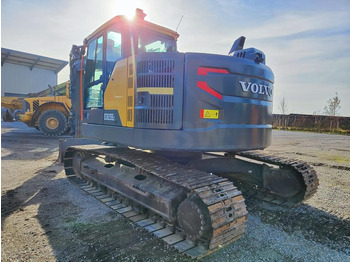 Pásové rýpadlo VOLVO ECR235EL