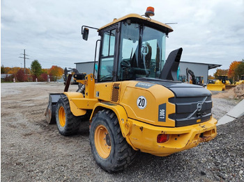 Kolový nakladač VOLVO L30G