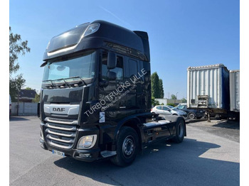 Tahač DAF XF 530