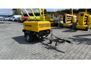 Mobilní kompresor DOOSAN