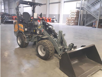 Nový Smykový nakladač Giant G 2700 E X-Tra Elektro / electric: obrázek 4