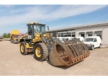 Kolový nakladač VOLVO L45H