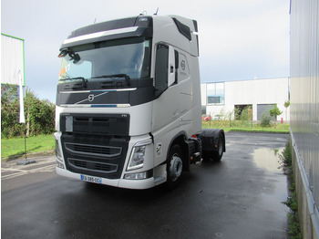 Tahač VOLVO FH 500