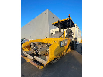 Finišér CATERPILLAR AP655F