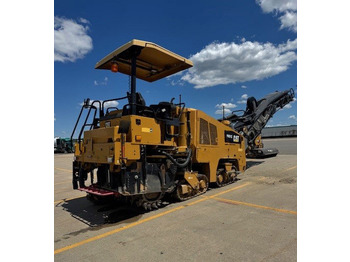 Silniční fréza Caterpillar PM312: obrázek 3