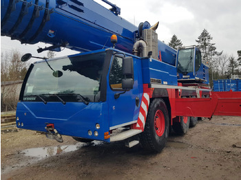 Autojeřáb LIEBHERR