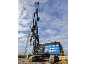 Samojízdné beranidlo SOILMEC