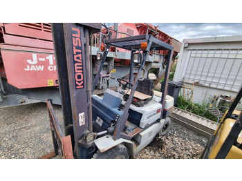 Dieselový vysokozdvižný vozík Komatsu FD25T: obrázek 3