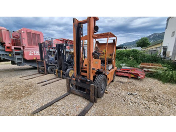 Dieselový vysokozdvižný vozík Komatsu FD25T: obrázek 2