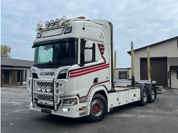 Lesovůz SCANIA R 730