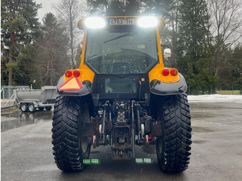 Traktor Valtra M150-4: obrázek 5