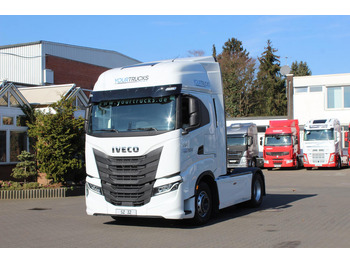 Tahač IVECO S-WAY