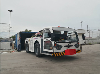 Tahač letadel BLISS-FOX