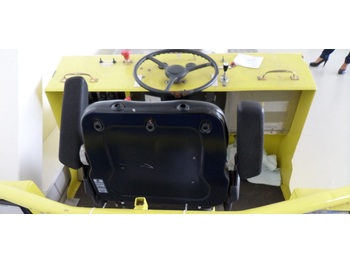 Tahač letadel Liftow 75C: obrázek 2 Tahač letadel Liftow 75C: obrázek 2