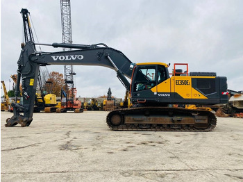 Pásové rýpadlo VOLVO EC350