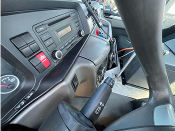 Sklápěč MAN TG-S 33.440 AK 6x6 3-Achs Allradkipper: obrázek 2