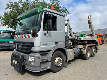 Hákový nosič kontejnerů MERCEDES-BENZ Actros 2641