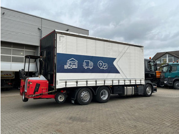 Plachtový nákladní auto SCANIA R 490