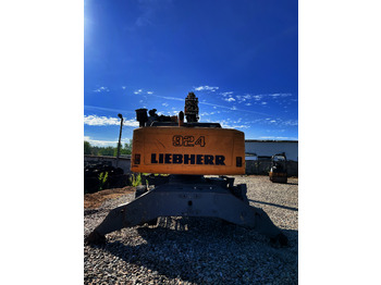 Stavební technika LIEBHERR A924C LITRONIC: obrázek 2