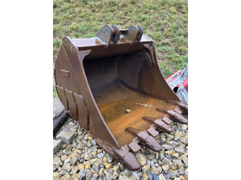 Rýpadlo-nakladač VOLVO