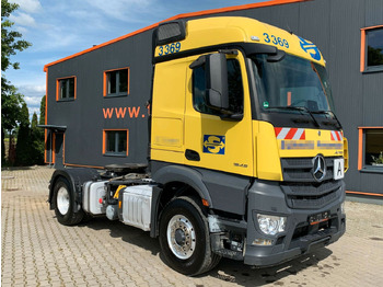 Tahač MERCEDES-BENZ Arocs 1846