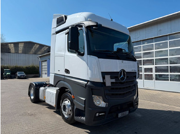 Tahač MERCEDES-BENZ Actros 1845