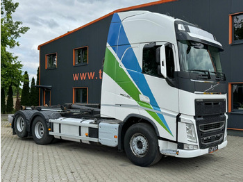 Hákový nosič kontejnerů VOLVO FH 540