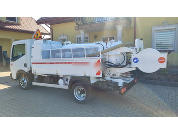 Čistič odpadových jam RENAULT Maxity 140
