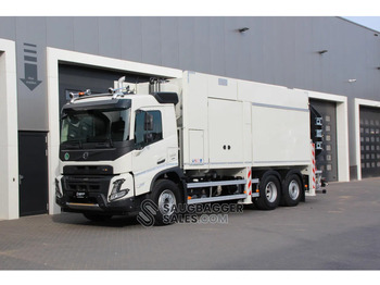 Čistič odpadových jam VOLVO FMX 500
