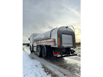 Cisternové vozidlo pro dopravu mléka SCANIA G124.470: obrázek 4
