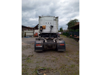 Tahač RENAULT Magnum 440: obrázek 5