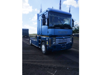 Tahač RENAULT Magnum 480