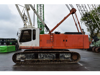 Pásový jeřáb LIEBHERR